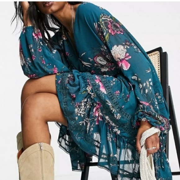 Free People Cherry Blossom Mini
Dress Emerald Combo - Picture 7 of 9